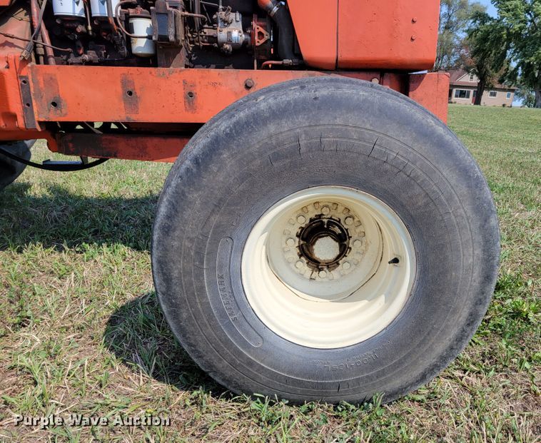 image for item DM8038 Allis Chalmers 220  tractor