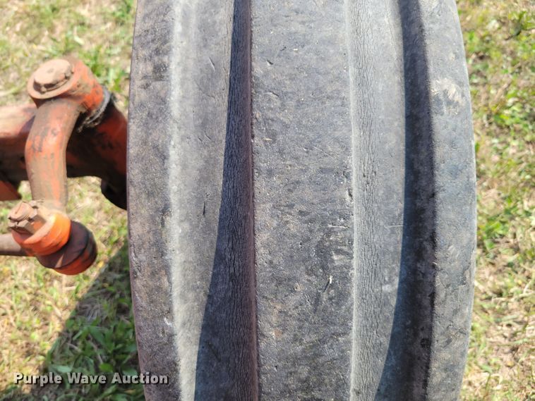 image for item DM8038 Allis Chalmers 220  tractor