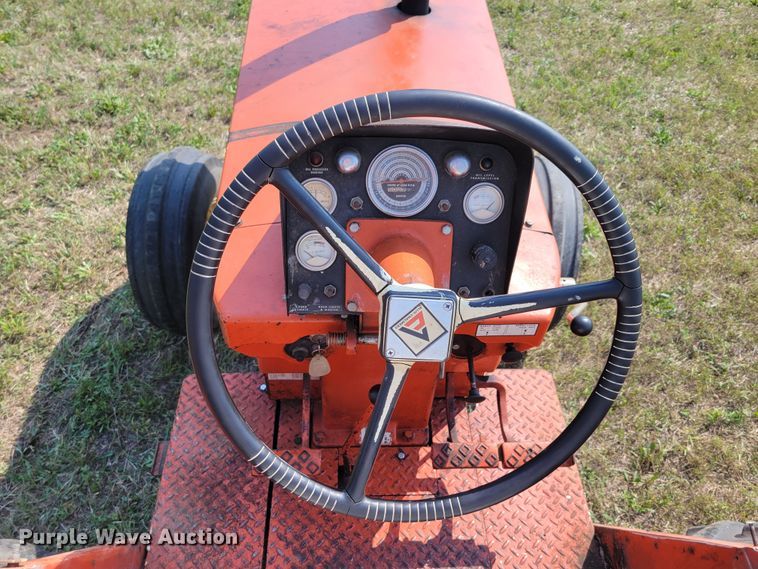 image for item DM8039 Allis Chalmers D21  tractor
