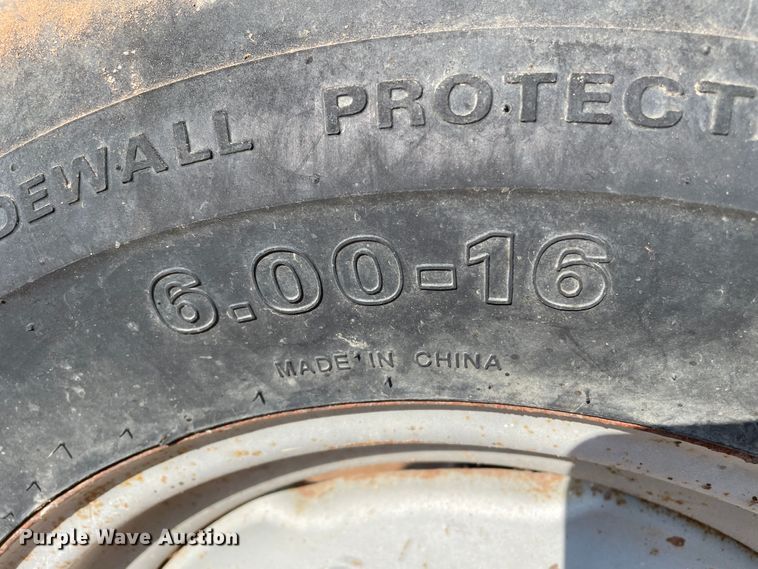 image for item DN5178 1991 Massey Ferguson 253  tractor