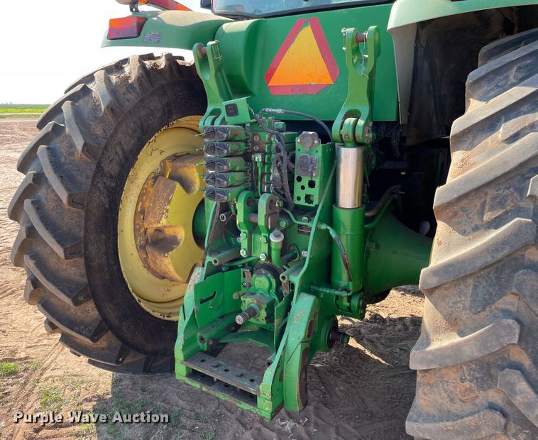 image for item DN5179 2009 John Deere 8430  MFWD tractor