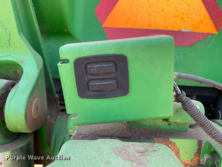 image for item DN5179 2009 John Deere 8430  MFWD tractor