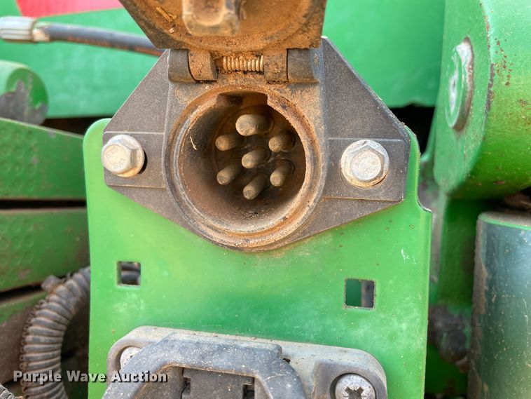 image for item DN5179 2009 John Deere 8430  MFWD tractor