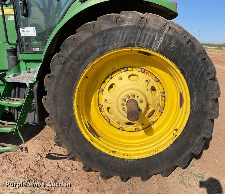 image for item DN5179 2009 John Deere 8430  MFWD tractor