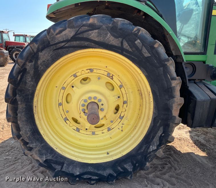 image for item DN5179 2009 John Deere 8430  MFWD tractor