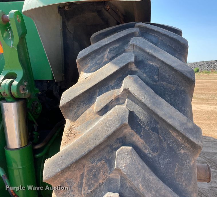 image for item DN5179 2009 John Deere 8430  MFWD tractor