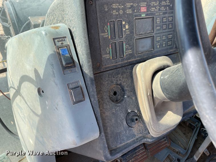 image for item DN5180 1997 Case IH Magnum 8940  MFWD tractor