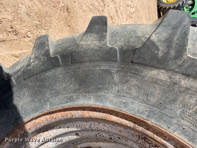 image for item DN5180 1997 Case IH Magnum 8940  MFWD tractor