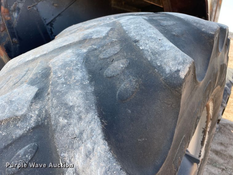 image for item DN5180 1997 Case IH Magnum 8940  MFWD tractor