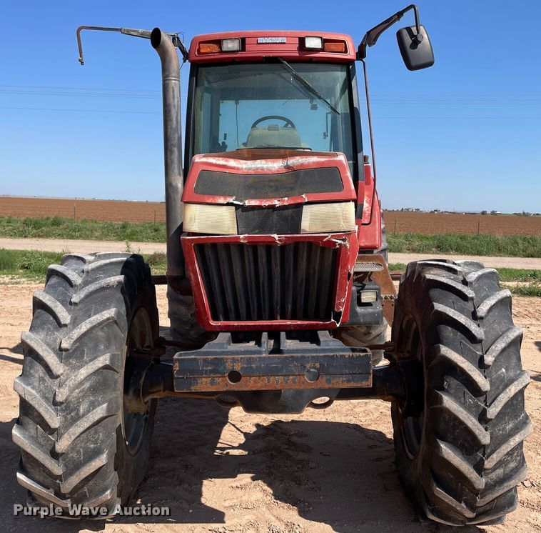 image for item DN5182 1997 Case IH 8930  MFWD tractor