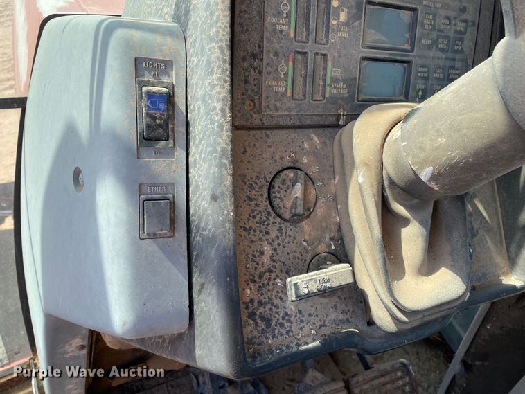 image for item DN5182 1997 Case IH 8930  MFWD tractor