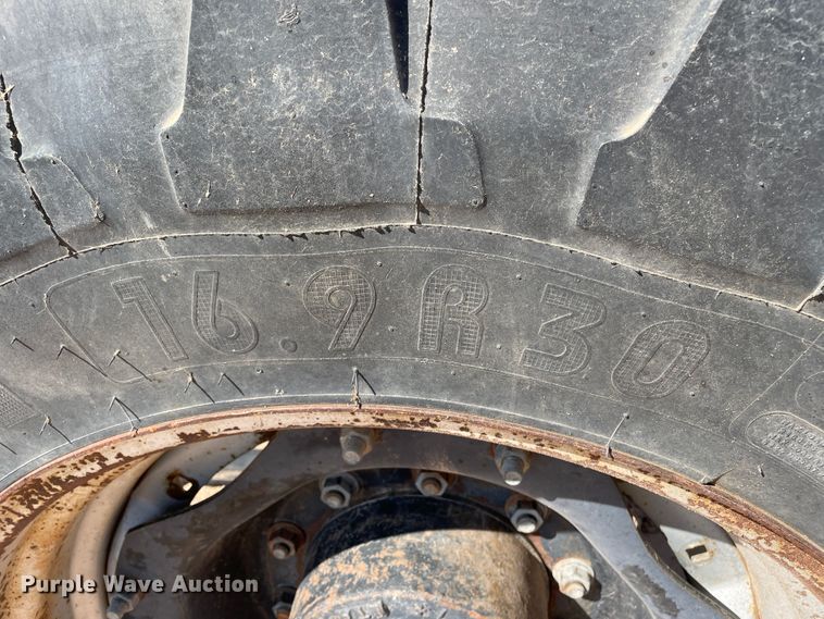 image for item DN5182 1997 Case IH 8930  MFWD tractor