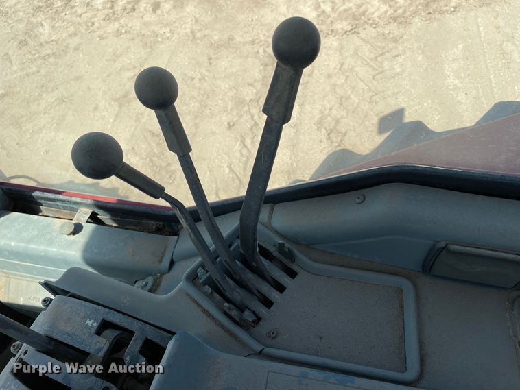 image for item DN5183 1997 Case IH 8920  MFWD tractor