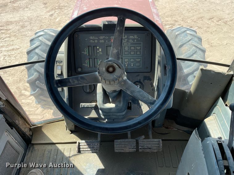 image for item DN5183 1997 Case IH 8920  MFWD tractor