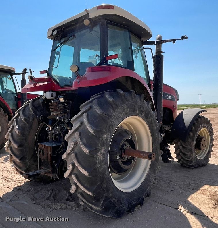 image for item DN5184 2011 Versatile 305  MFWD tractor