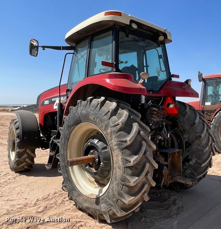 image for item DN5184 2011 Versatile 305  MFWD tractor