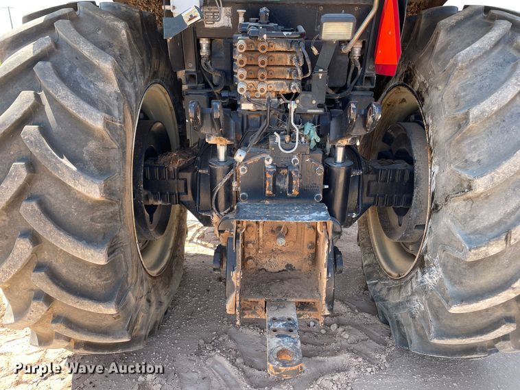 image for item DN5184 2011 Versatile 305  MFWD tractor