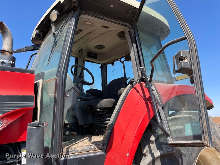 image for item DN5184 2011 Versatile 305  MFWD tractor