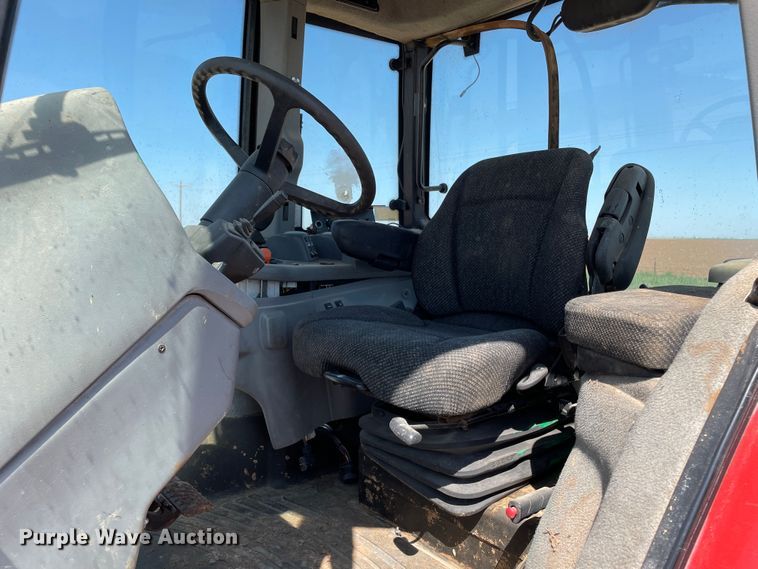 image for item DN5184 2011 Versatile 305  MFWD tractor