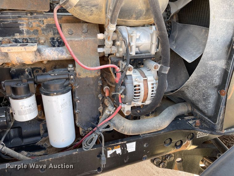 image for item DN5184 2011 Versatile 305  MFWD tractor