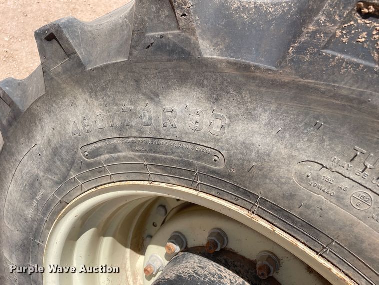 image for item DN5184 2011 Versatile 305  MFWD tractor