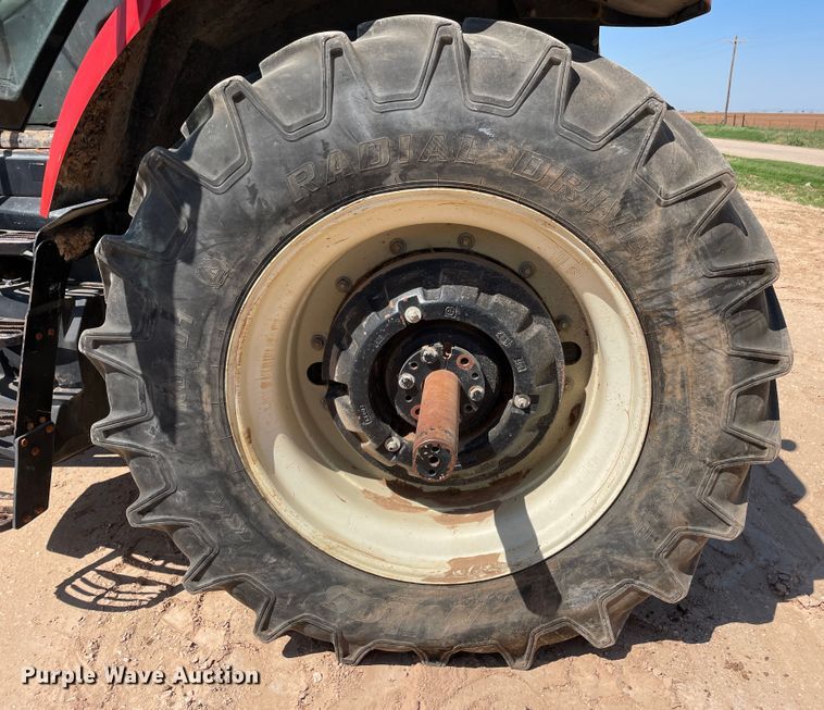 image for item DN5184 2011 Versatile 305  MFWD tractor