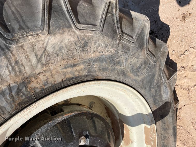 image for item DN5184 2011 Versatile 305  MFWD tractor