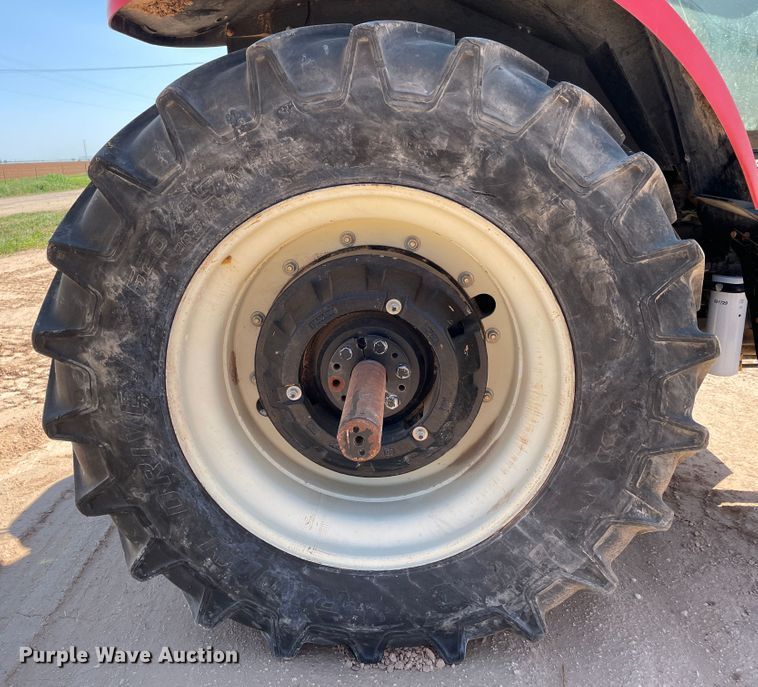 image for item DN5184 2011 Versatile 305  MFWD tractor