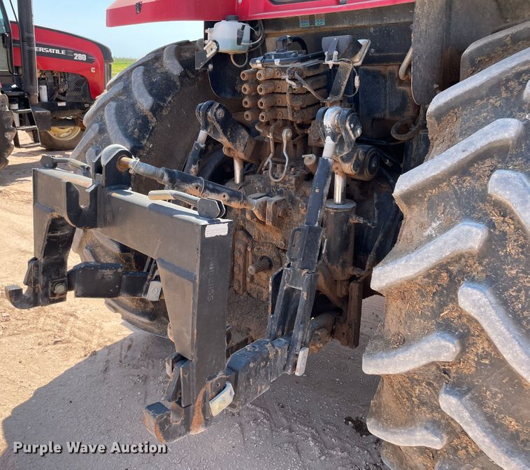 image for item DN5185 Versatile 305  MFWD tractor