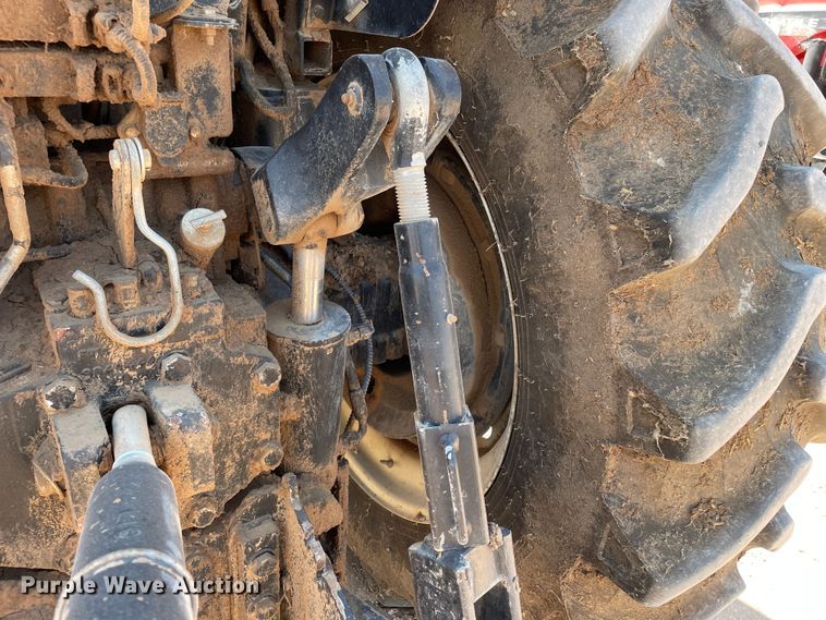 image for item DN5185 Versatile 305  MFWD tractor