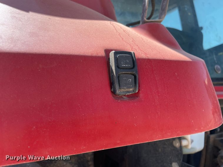 image for item DN5185 Versatile 305  MFWD tractor