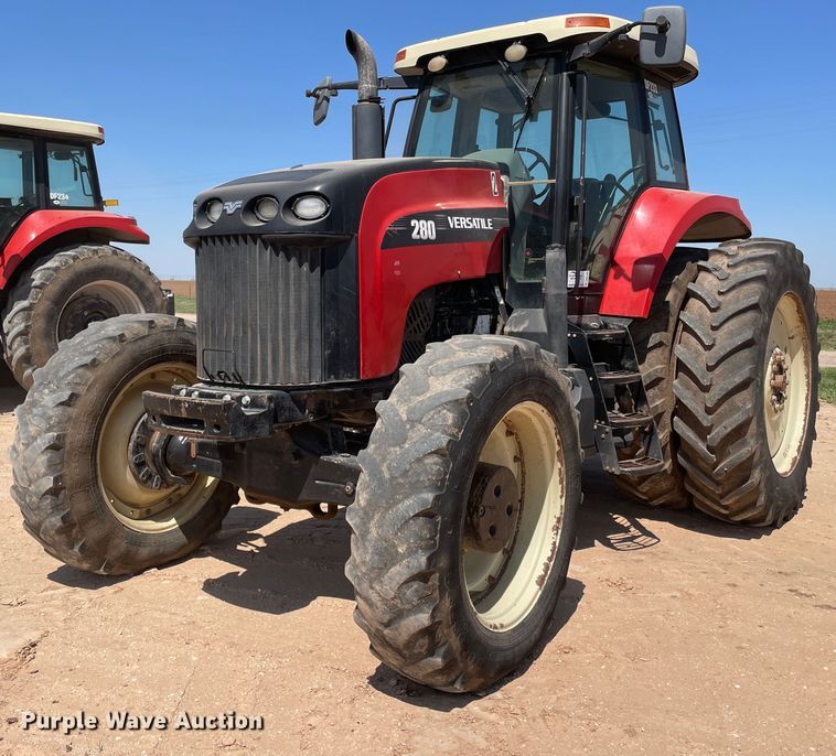 image for item DN5186 Versatile 280  MFWD tractor