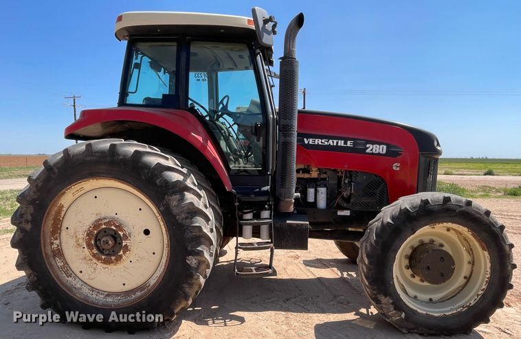 image for item DN5186 Versatile 280  MFWD tractor