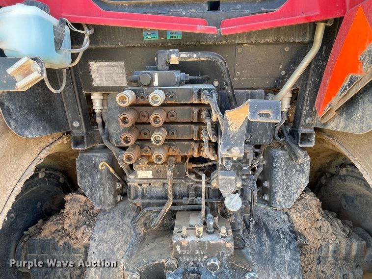 image for item DN5186 Versatile 280  MFWD tractor