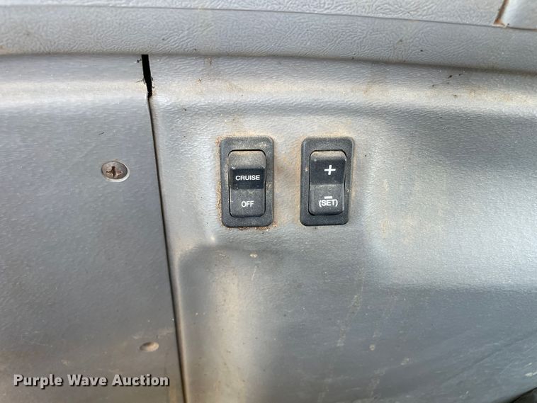 image for item DN5186 Versatile 280  MFWD tractor