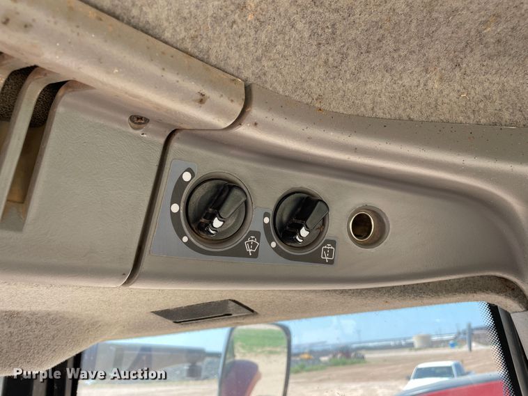 image for item DN5186 Versatile 280  MFWD tractor