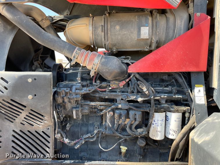 image for item DN5186 Versatile 280  MFWD tractor