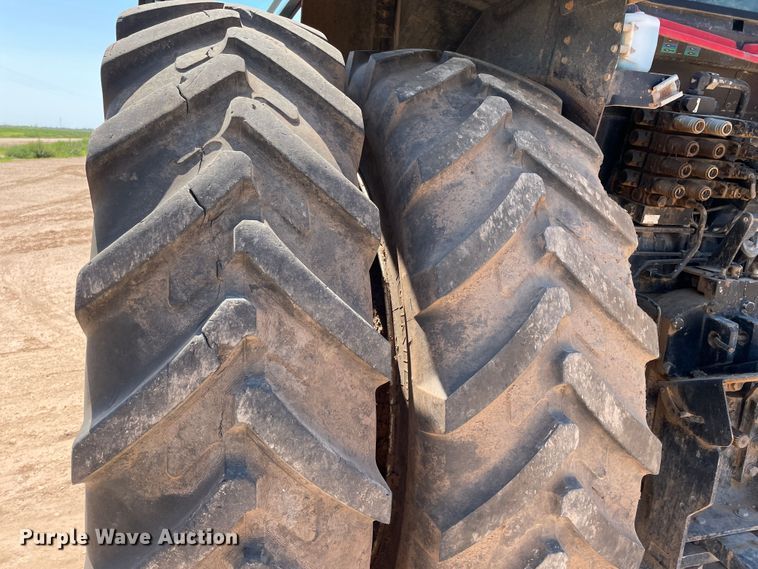 image for item DN5186 Versatile 280  MFWD tractor