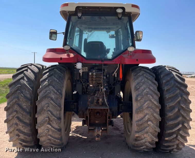 image for item DN5187 2011 Versatile 280  MFWD tractor