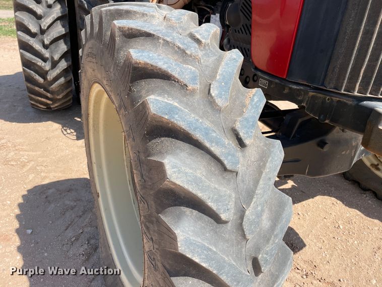 image for item DN5187 2011 Versatile 280  MFWD tractor