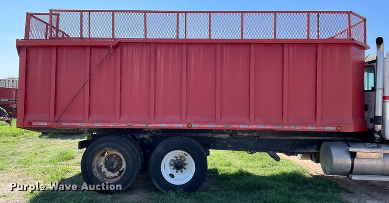 image for item DN5191 1994 Mack CH612  silage truck