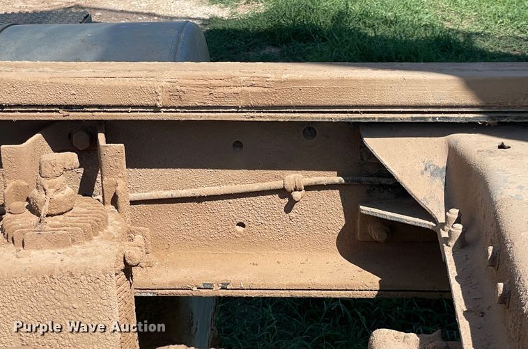 image for item DN5191 1994 Mack CH612  silage truck