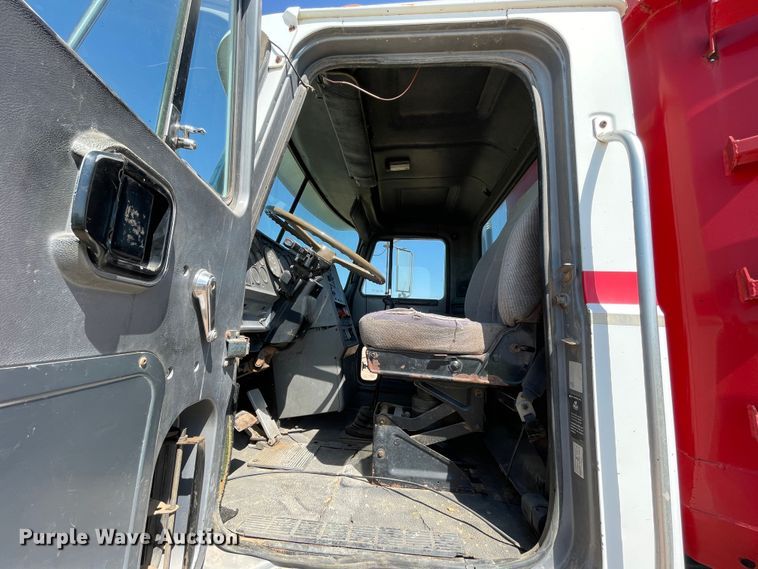 image for item DN5191 1994 Mack CH612  silage truck