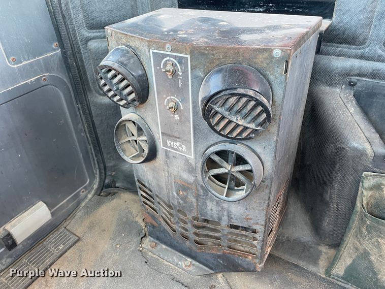 image for item DN5191 1994 Mack CH612  silage truck