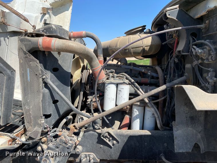 image for item DN5191 1994 Mack CH612  silage truck