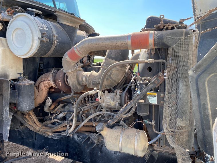 image for item DN5191 1994 Mack CH612  silage truck