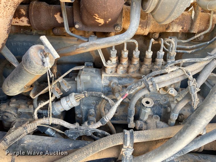 image for item DN5191 1994 Mack CH612  silage truck