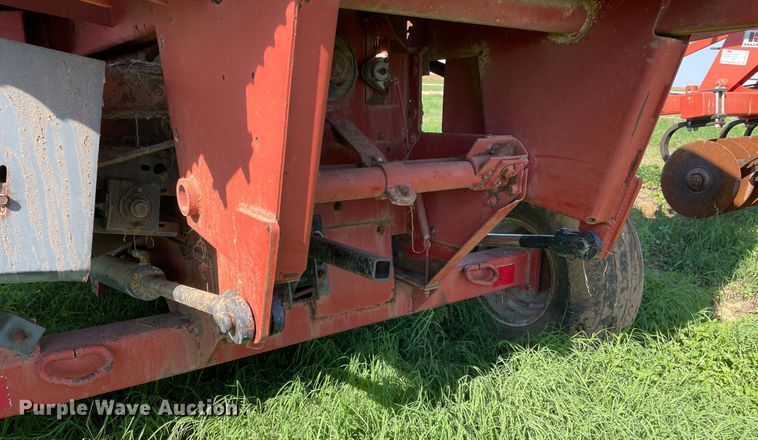 image for item DN5194 Case IH 8610  bale processor
