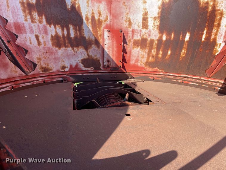 image for item DN5194 Case IH 8610  bale processor