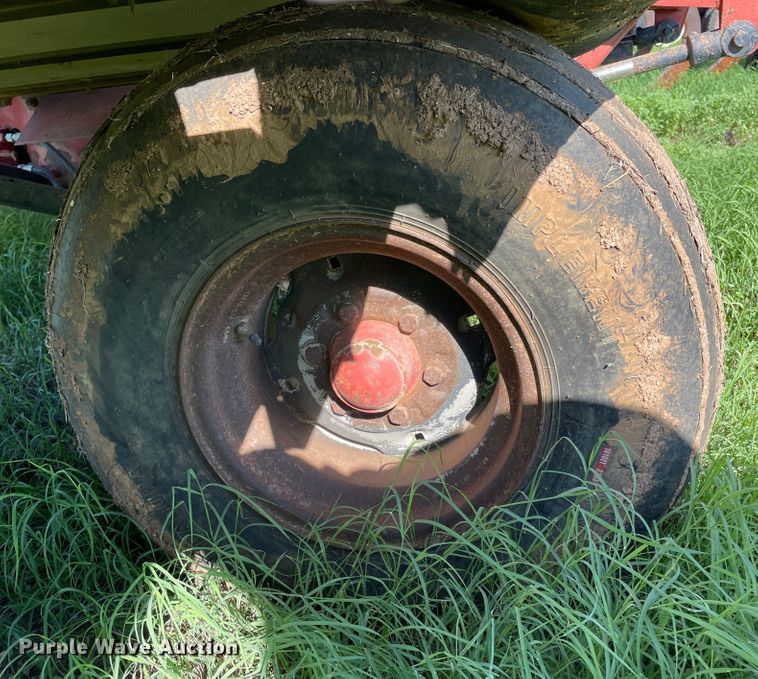 image for item DN5194 Case IH 8610  bale processor